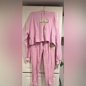 Barbie x forever 21 Pink Barbie Lounge Set size medium 9:1